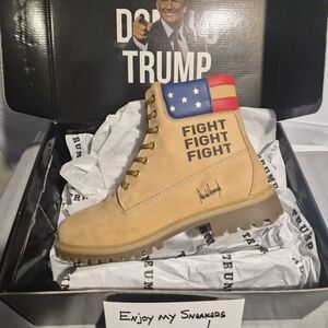 Donald Trump Never Surrender Fight Boots with Flag Detail Size 12 New In Box